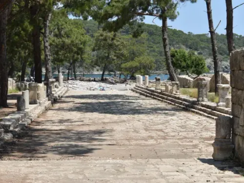 Ancient road leading to the ruins of the harbor